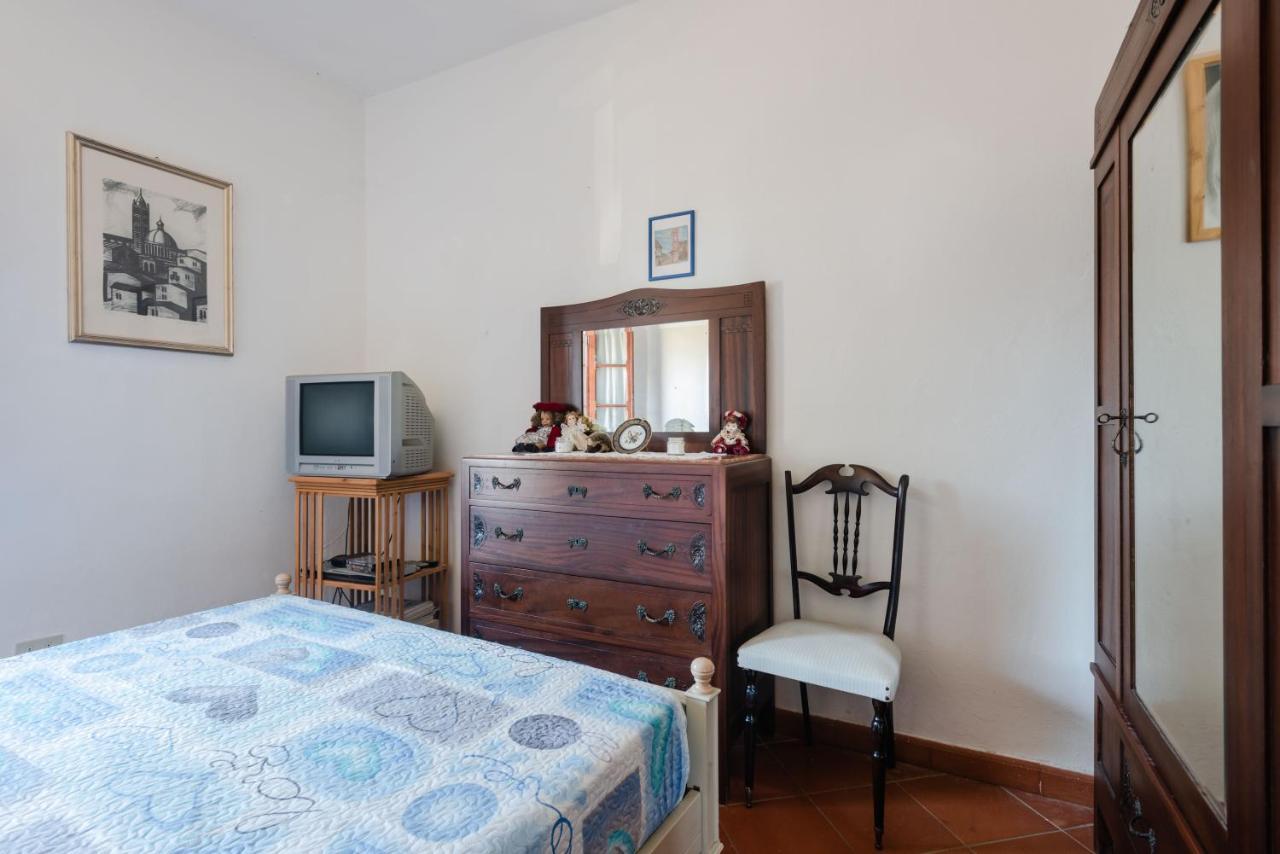קסטלנואובו ברארדנגה Chianti - Lovely Cottage With Parking & Garden! מראה חיצוני תמונה
